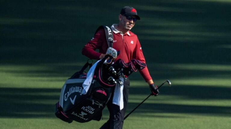 Sergio Garcia apologizes after being warned at Masters for breaking driver on cooler, tearing up tee box